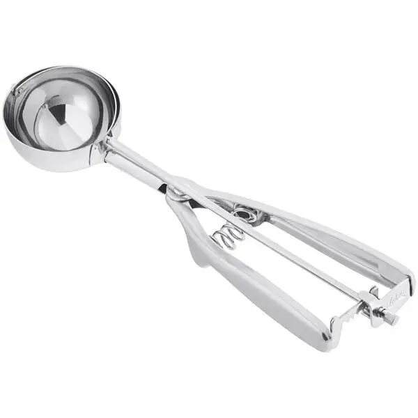 #20 Stainless Steel Scoop With Ergonomic Squeeze Handle 1