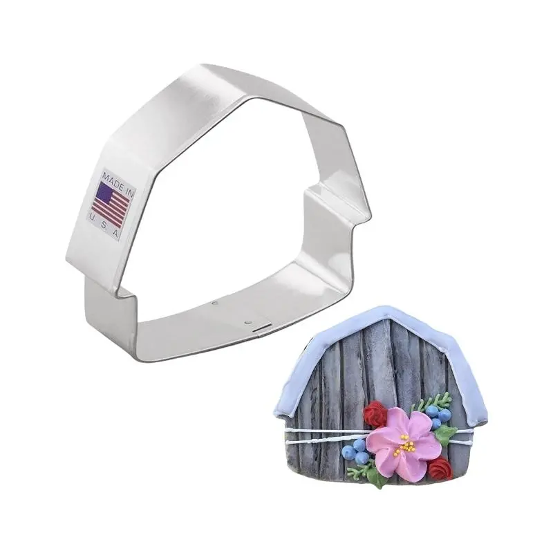 Ann Clark Barn-Shaped Cookie Cutter – Farmhouse Design 1