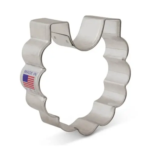 Baby Bib Cookie Cutter – Cute Infant-Themed Baking Tool 1