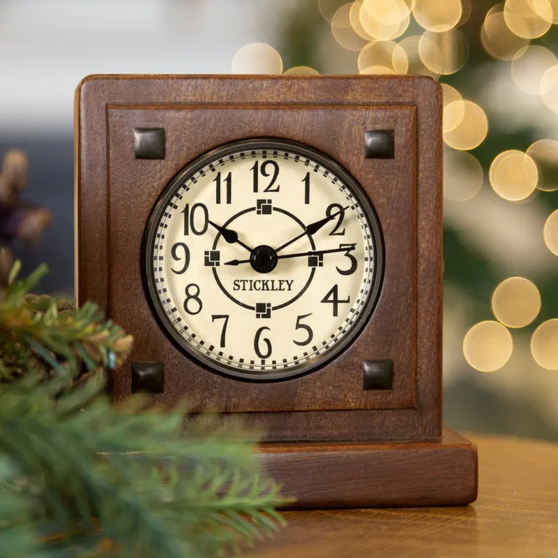 Bradley Traditional Bracket Wall Clock 1