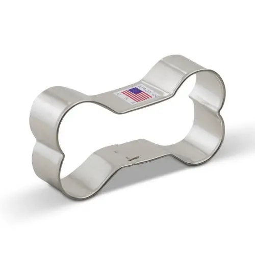 Dog Bone–Shaped Cookie Cutter 1