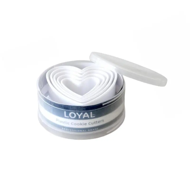 Loyal Heart-Shaped Cookie Cutter Set – 5-Piece 1
