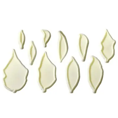 Poinsettia-Shaped Cookie Cutter For Holiday Baking 1
