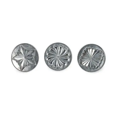 Pretty Pleated Cookie Stamps – Elegant Textured Baking Impressions 1