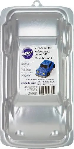 Three-Dimensional Cruiser-Shaped Baking Pan For Unique Cakes 1