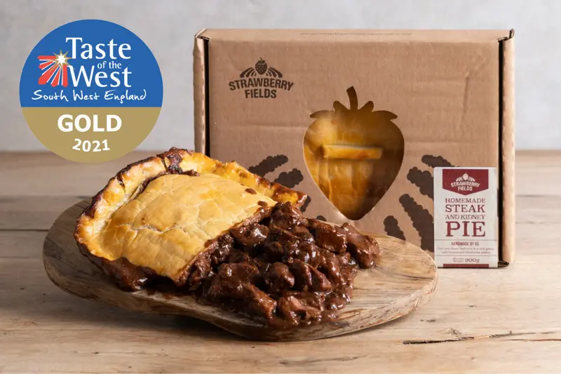 Traditional Steak And Kidney Pie 1