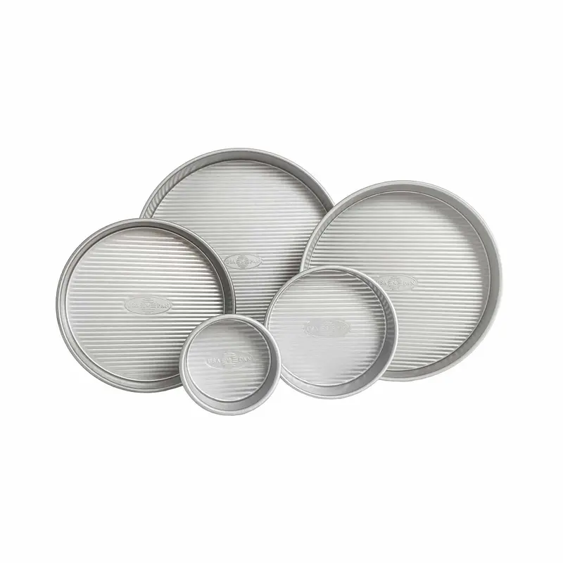Usa Pan 5-Piece Round Cake Pan Set – Non-Stick Collection 1
